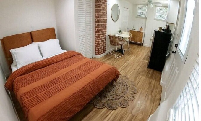 Bankers Hill Apartment | Boho Downtown Little Italy 1BD w/Private Pation