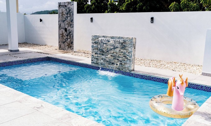 Guayama House | Boho Style with Private Pool, Cozy 3-bedroom house in beautiful Guayama WiFi, AC
