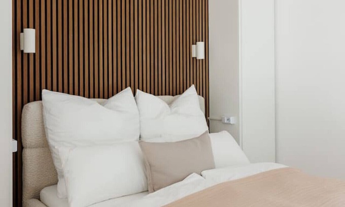 Vienna Apartment | Boho Suite Augarten, 10min to City Center, Terrace