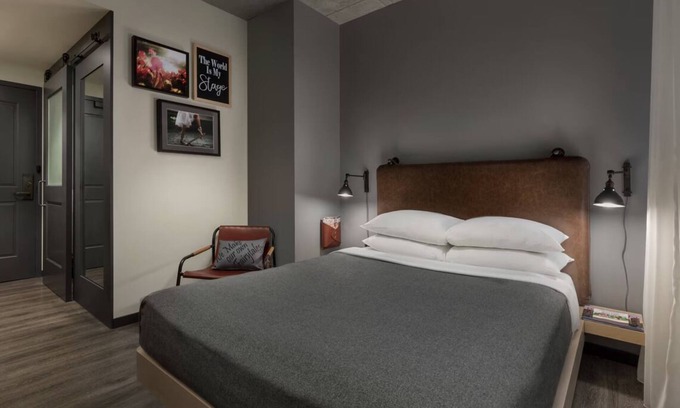 Chinatown Hotel | Bold, Boutique-Style Stay with Pet Access, Lounge Bar & Prime Location