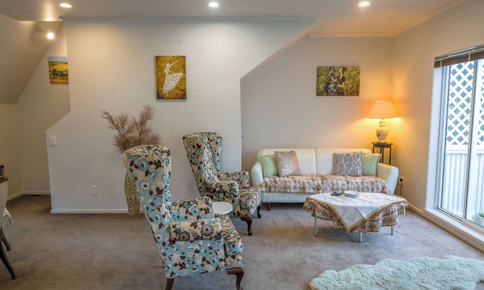 Wellington House | Bolton Executive Residence
