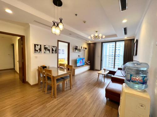 Hai Ba Trung Apartment | BOM HOMES- VINHOMES TIMES CITY- 2BR-LUXURY APt