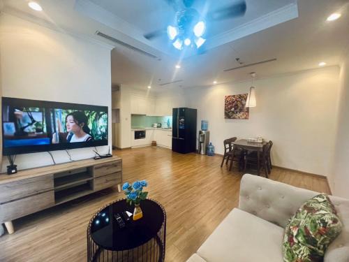 Hai Ba Trung Apartment | BOM HOMES- VINHOMES TIMES CITY- 1BR- COZY APt