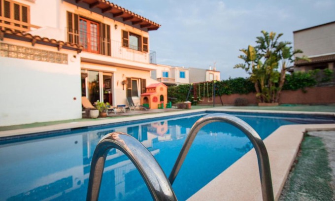 Portocolom Villa | Bonita Casa Suit, Porto Colom, Piscina, AC, Wifi y Netflix