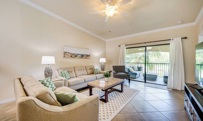 Naples Condo | Bonita Springs Condo Rental w/2 Screened Porches