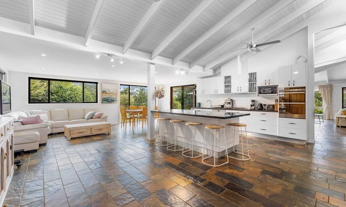 Bonville House | Bonvarly Guest House