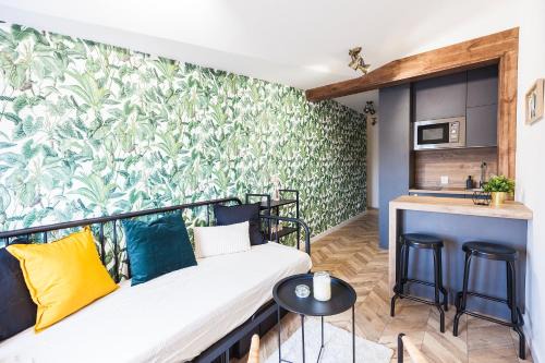 Lodz Apartment | Book Apart Fabryczna