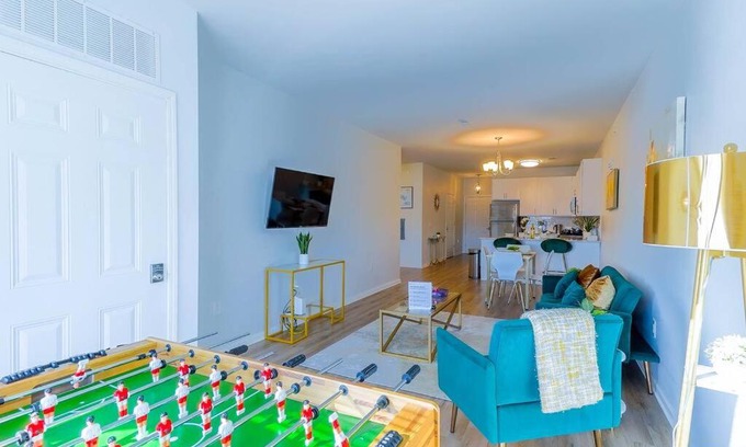 Carteret Apartment | Book Cozy King Bed Now 40 Percent OFF Winter Special