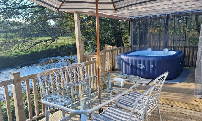 Oswestry Cabin | Book now for summer 2024