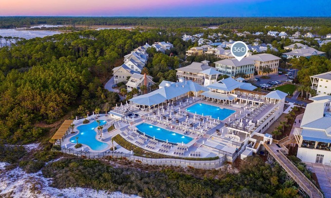 Beach District Condo | Book Today for Fall! Beach District - South of 30A - Close to Beach Club! Centrally Located!
