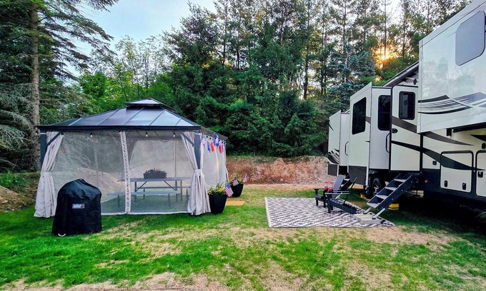 Boyne City House | Book Your Adventure in this Ultra Comfy, Luxury RV on 10 Acres. Bring your Pup!