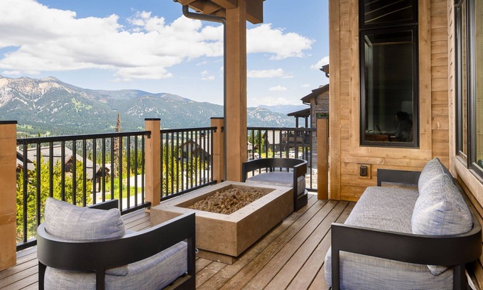 Spanish Peaks House | Book Your Summer Getaway Now! Luxury Townhome in Spanish Peaks with Private Hot Tub!