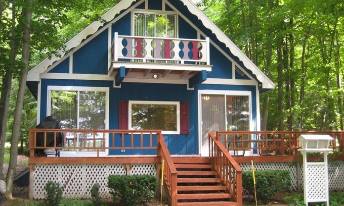 Johannesburg Ski Chalet | Book your Summer Vacation!
