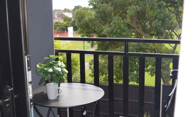 Pattiswick Apartment | Booking Urban
