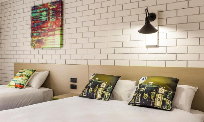 Lavington Hotel | Boomerang Hotel