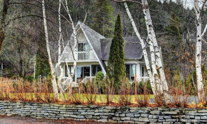 Saint-Nicolas Ski Chalet | Bord de Fleuve - Spa - La Presqu'ile