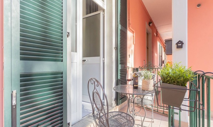 Cernobbio Apartment | Bordeaux & Green Apartments in Cernobbio