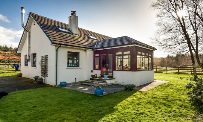 Galloway Forest Park House | BORGAN COTTAGE, pet friendly, with open fire in Newton Stewart