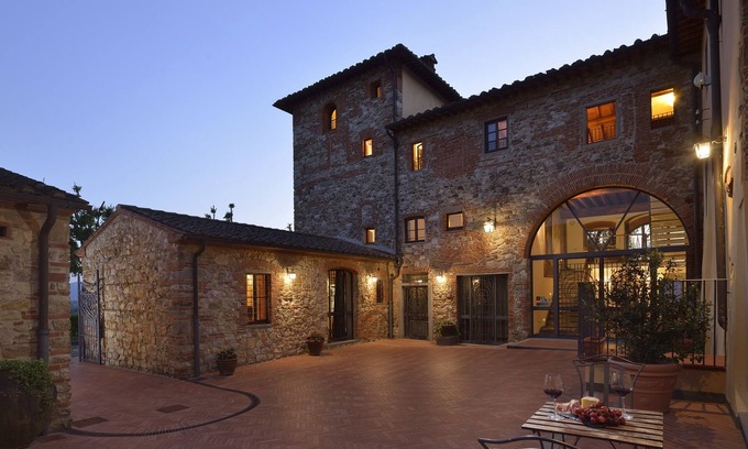 Santomato Hotel | Borgo Antico Casalbosco