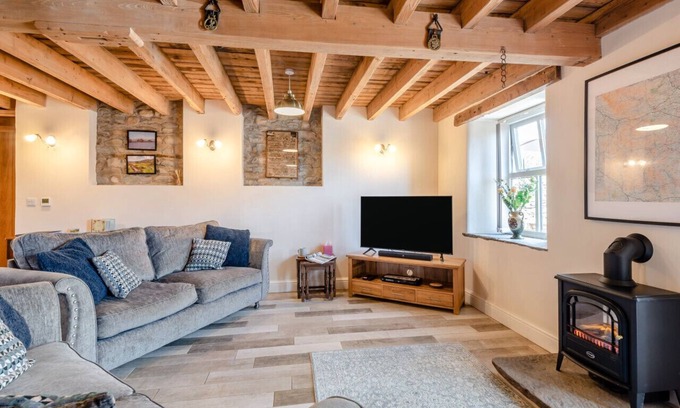 Sedbergh House | Boskins - Two Bedroom House, Sleeps 4