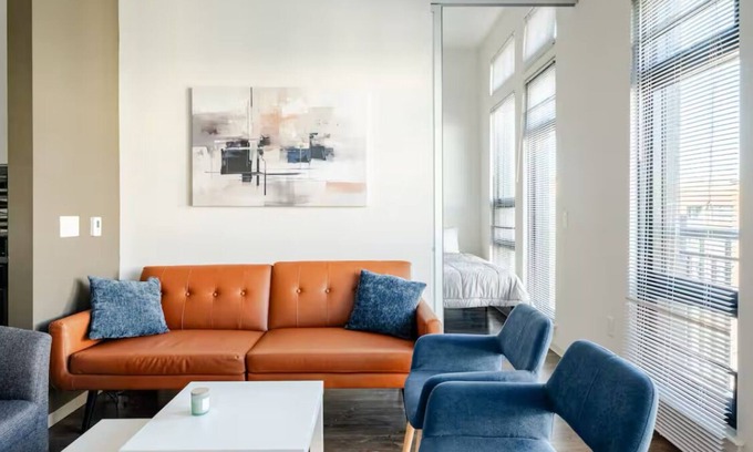 Assembly Square Condo | ๐ Boston Bound? Your Chic Base Camp is Here! ๐บ๏ธ