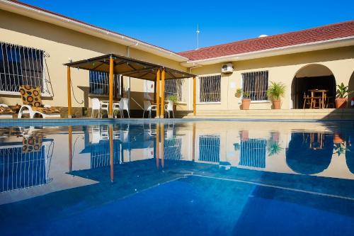 Lubumbashi Hotel | BOUGAINVILLA Boutique Hotel & Restaurant