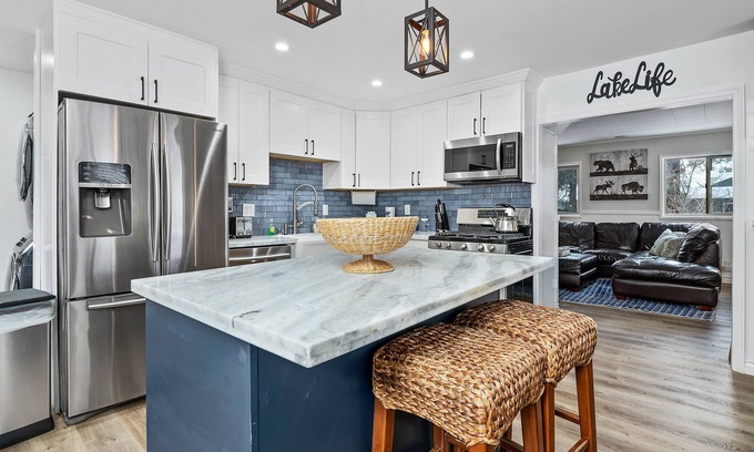 Boulder Bay House | Boulder Bay Bungalow - Updated mountain retreat with hot tub, game table, and sauna