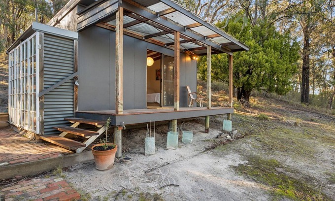 Aireys Inlet House | Boundary Studio - a peaceful bushland hideaway