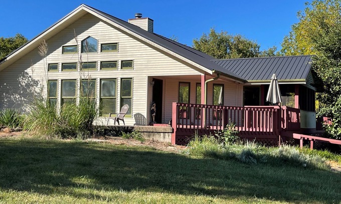 Springfield House | Bourbon Trail Oasis at Boone Farm - Private & Peaceful
