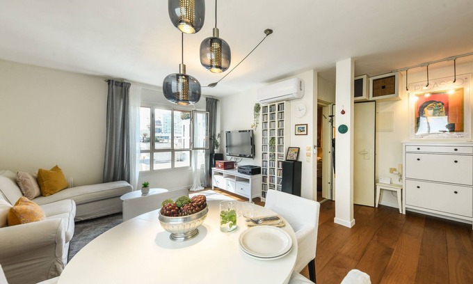 Tel Aviv City Center Apartment | Boutique 1BR Apt with parking