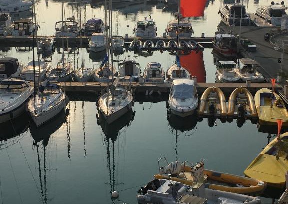 Frejus Port Apartment | Boutique Apartment Hirondelle Port Frejus