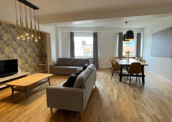 Stare Miasto Apartment | Boutique Apartments - Old Town 120m2 - Private Underground Parking -