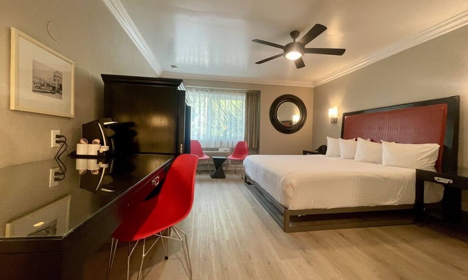 Lompoc Hotel | Boutique Comfort at Inn at HWY1
