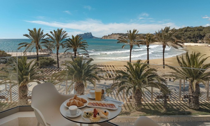 Moraira Town Centre Hotel | Boutique Hotel LaSort