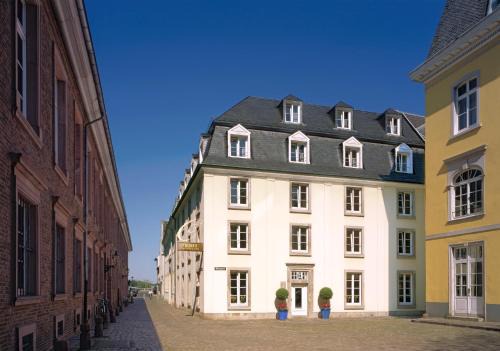 Dusseldorf Old Town Hotel | Boutique Hotel Orangerie