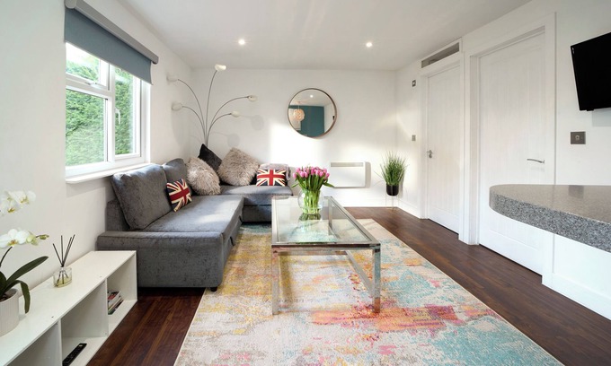 Slough House | Boutique luxury apartment, Windsor, London , Heathrow