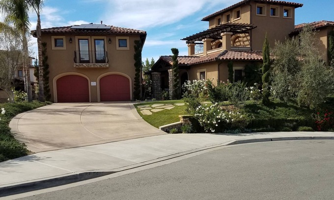 Rancho Penasquitos Villa | Boutique Luxury in Upscale Area with Private Entry & Bath, Villa A