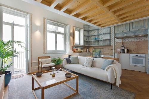 Centro / Baixa Apartment | BOUTiQUE Rentals- LOvPORTO Ribeira historic center