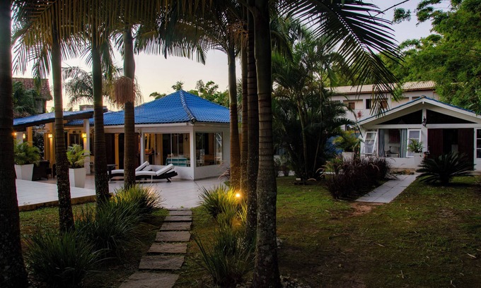 Ponta das Canas House | Spectacular beach house in the north of Floripa!