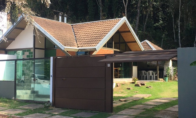 Aguas de Lindoia House | Beautiful little house that accepts pets