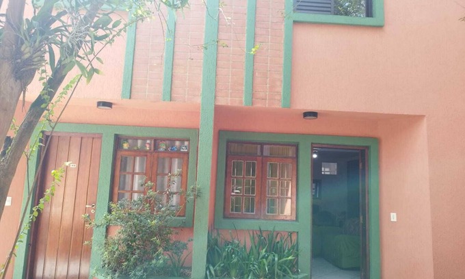 Jardim Vitoria Apartment | Casa em Condomínio no Guarujá Muito Aconchegante