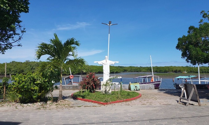 Vera Cruz Apartment | Cozy apartment on Cacha Pregos beach, picturesque nature. Pets accepted size P