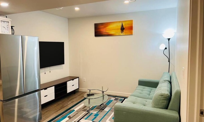 Southwest Edmonton Apartment | Brand new 1 Bedroom Basement Suite. Wi-Fi,Netflix