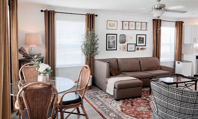 Himrod House | Brand New 2 Bedroom Cottage on Seneca Lake
