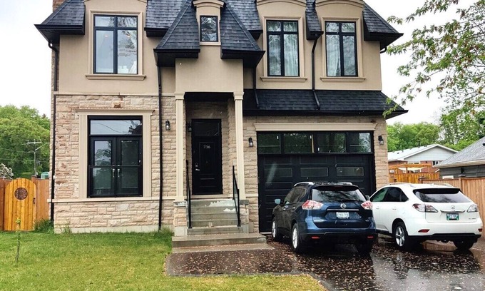 Pickering Apartment | Brand New 2 Br Bsmt Apt Next to Beach and Go Station