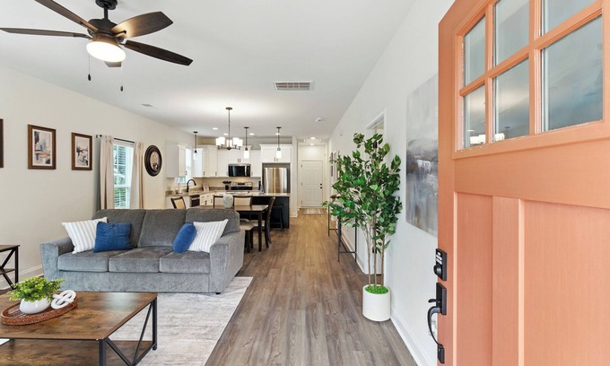 Cedartown House | Brand New 2BR Modern Southern Charm