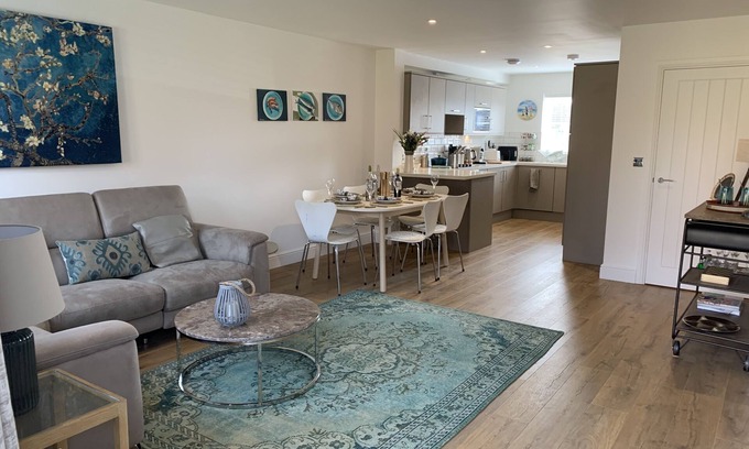 Deal House | Brand new 3 bed house