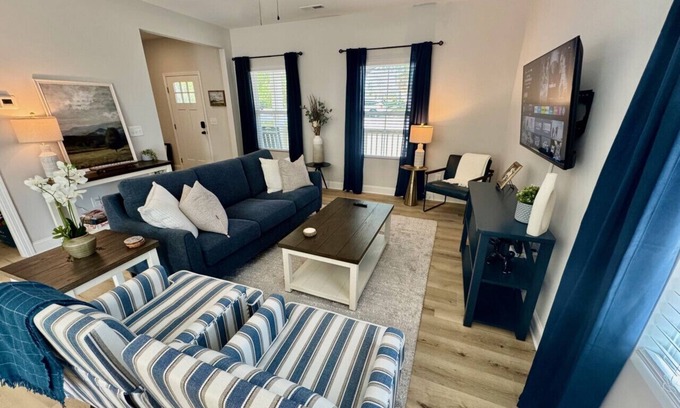 High Point House | BRAND NEW 3 Bedroom, 2.5 Bath House