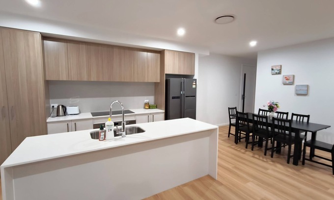 Australian Capital Territory House | Brand new 4 Bedroom retreat close to nature reserve