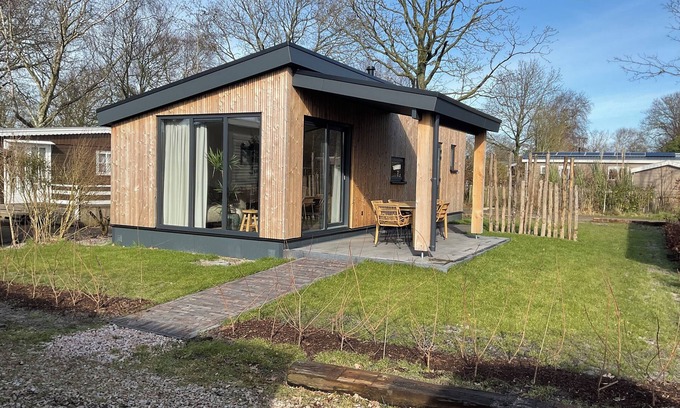 Sint Maartensvlotbrug House | Brand new and luxurious chalet with cosy veranda. Spacious and modern for 5 persons.